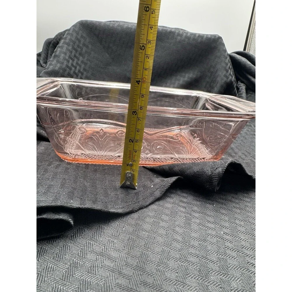 Anchor Hocking Rose water Laurel  Baking Pan Casserole Dish Pink USA